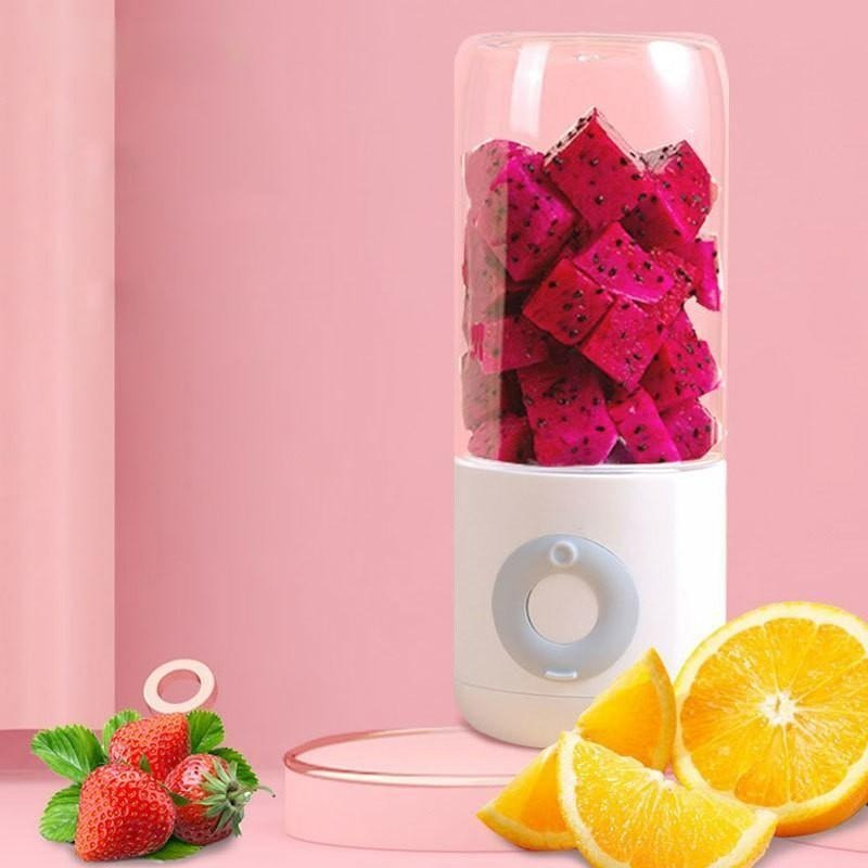 Mini portable juice extractor blender